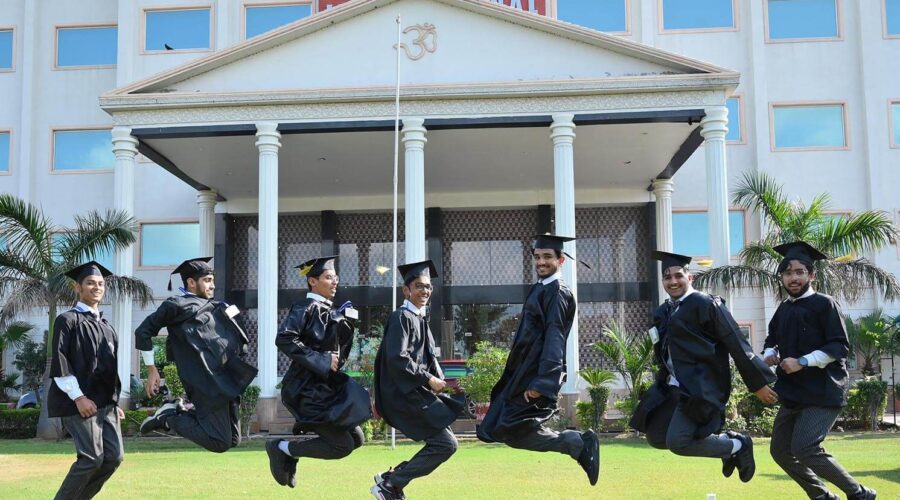 Best Boarding School in North India For Girls & Boys